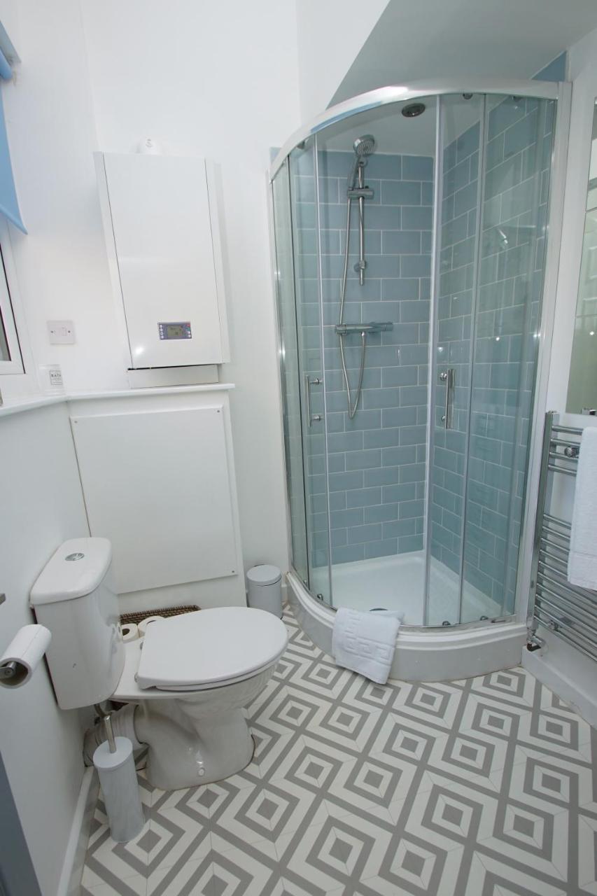 Loft Style Apartment For 4, 1 Broadhurst Court, Close To Town, Station & Hospital Stockport Exterior photo